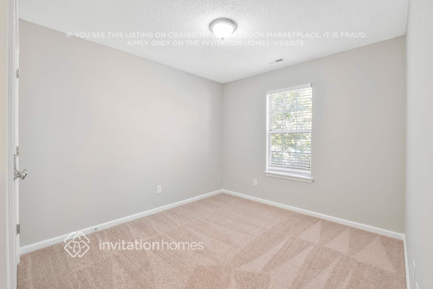 Building Photo - 3613 Kristofer Dr