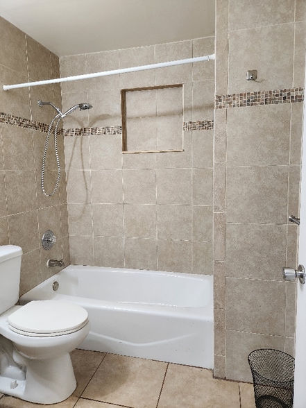 Building Photo - 1206 E 11th Ave