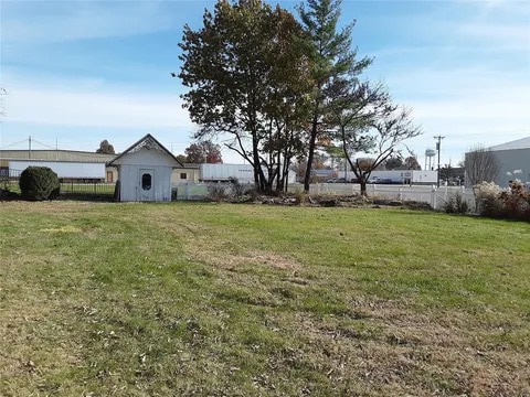 Building Photo - 322 Chestnut St