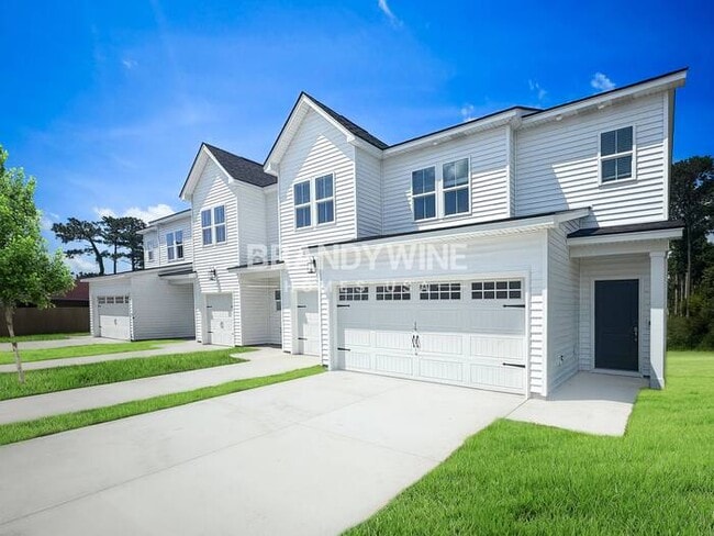 Building Photo - 1020 Wildflower Dr