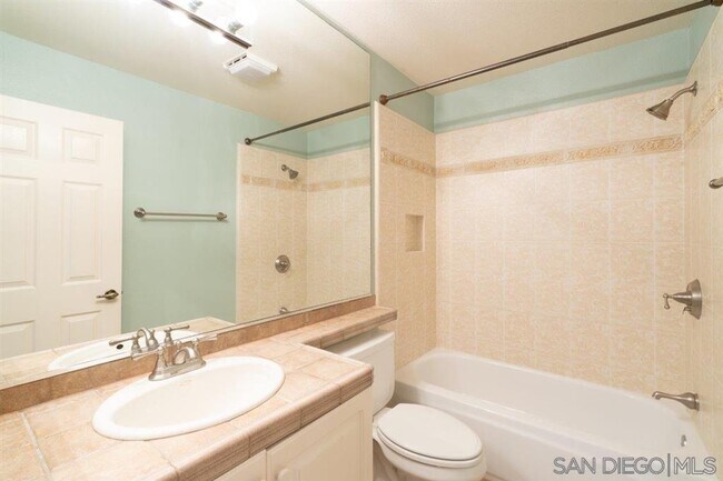 Building Photo - 3781 Ruette De Ville