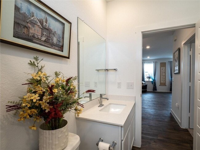 Building Photo - 14020 Neskar Dr