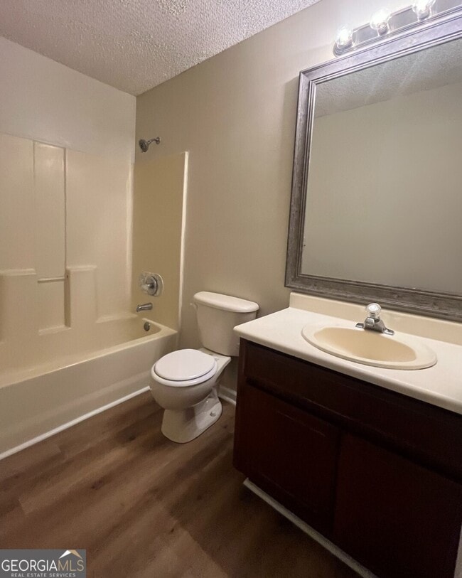 Building Photo - 167 Talbot Ct