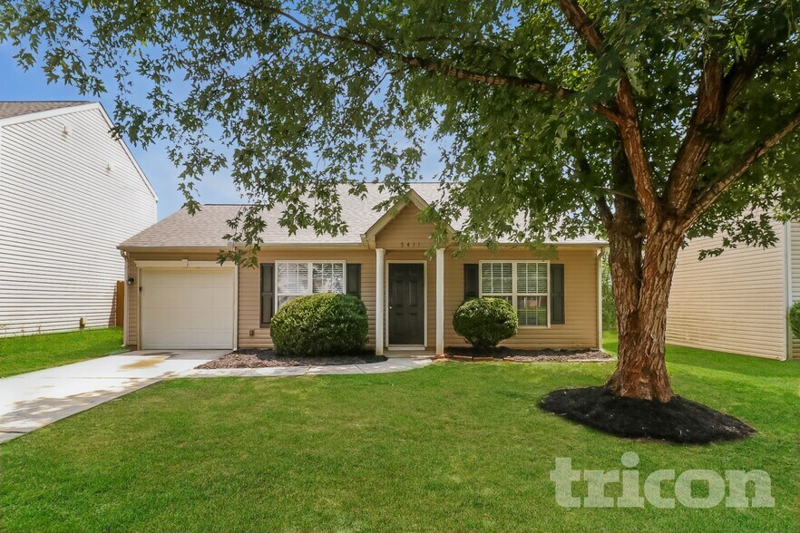 Primary Photo - 5411 Peachwood Dr