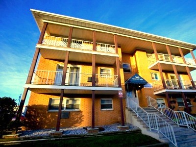 Primary Photo - Seacrest Apartments