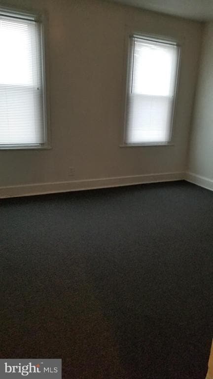 Building Photo - 1831 N Croskey St