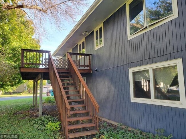 Building Photo - 2117 Fern Ln