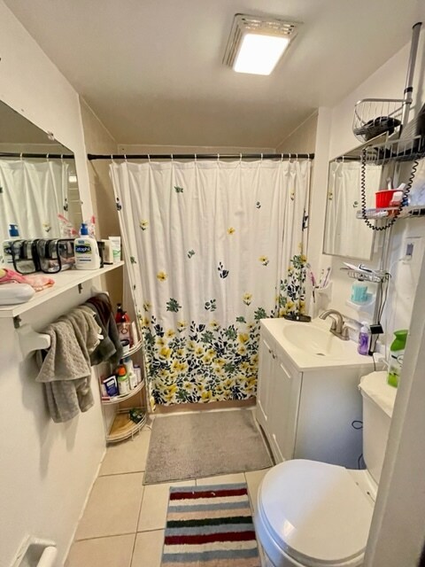 Building Photo - 814 Parker St