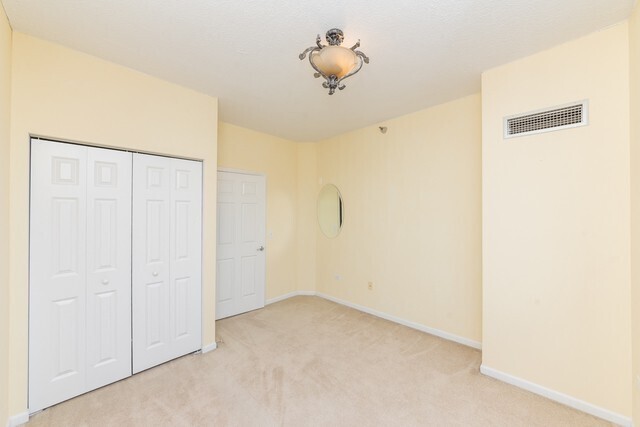 Building Photo - 1134 W Granville unit 803