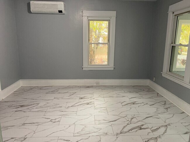 Building Photo - 249 Commonwealth Ave