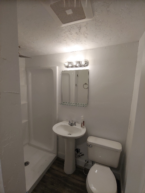 Building Photo - 3255 Ogden Ave