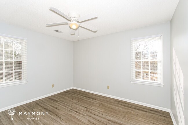 Building Photo - Classic 3-bedroom Home in Irmo, SC