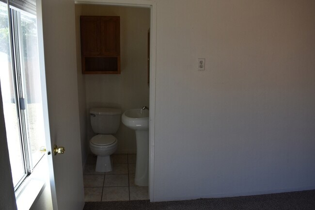 Building Photo - 1333 Frank Ave