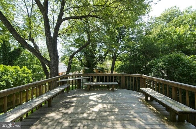 Building Photo - 5835 Fifer Dr