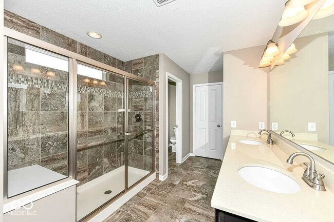 Building Photo - 14080 Knightstown Dr W