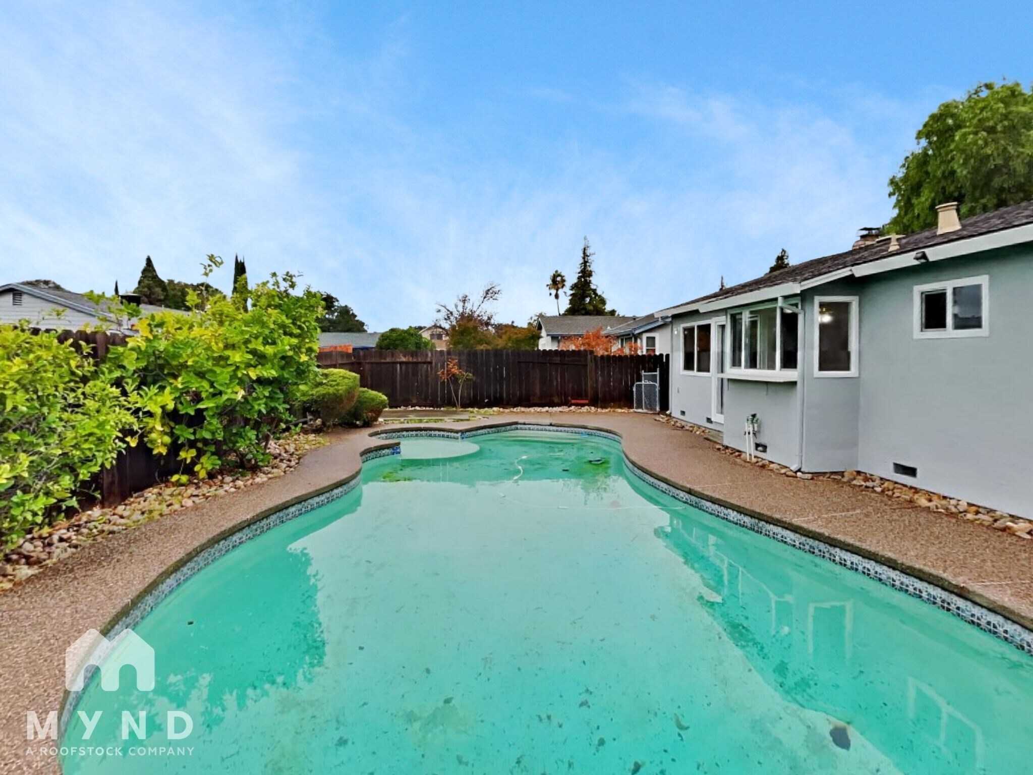 Building Photo - 2113 Merritt Pl