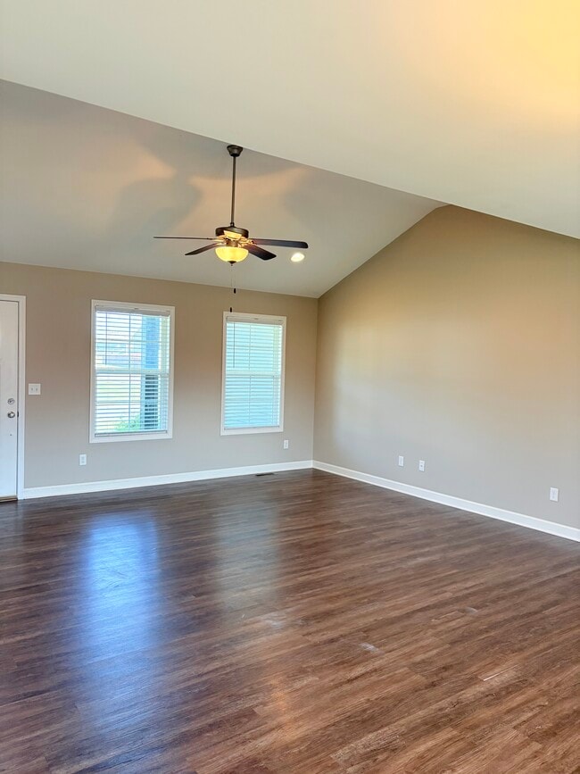 Building Photo - 791 Pleasant Meadow Ln