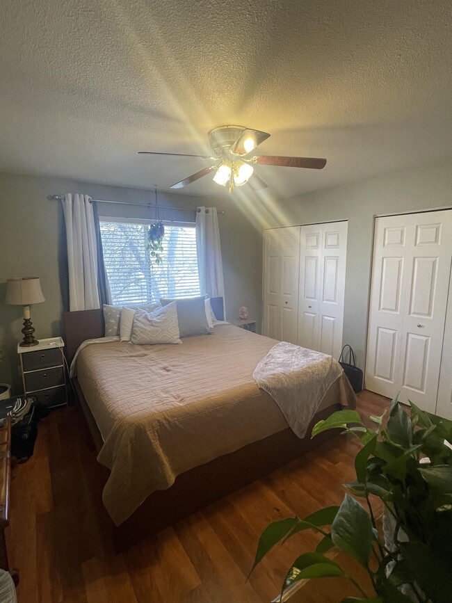 Building Photo - 4255 Westshore Way