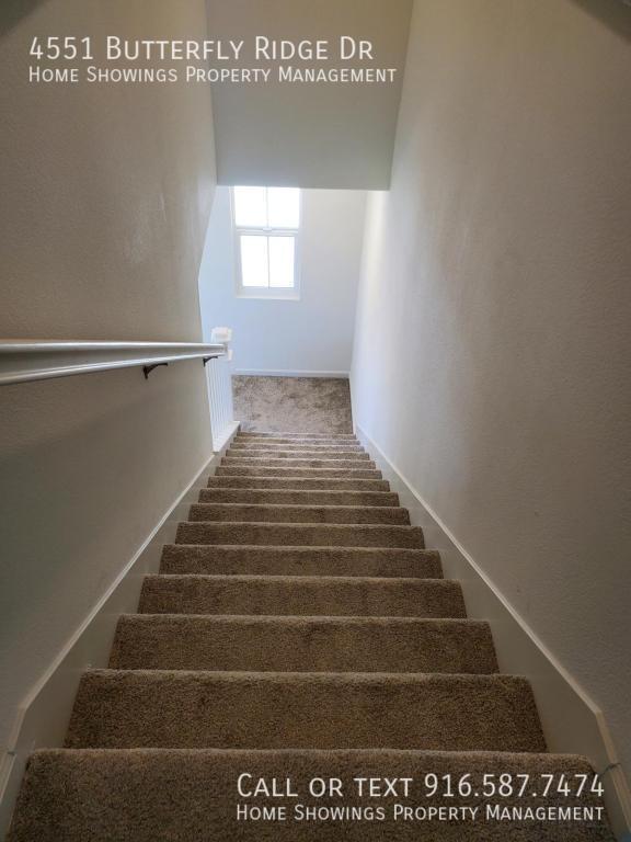 Building Photo - 4551 Butterfly Ridge Dr
