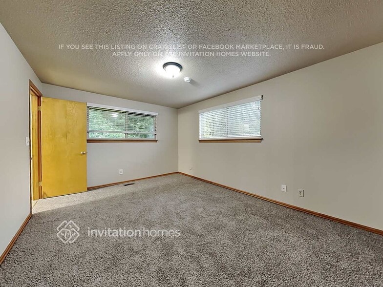 Building Photo - 617 S 301st St