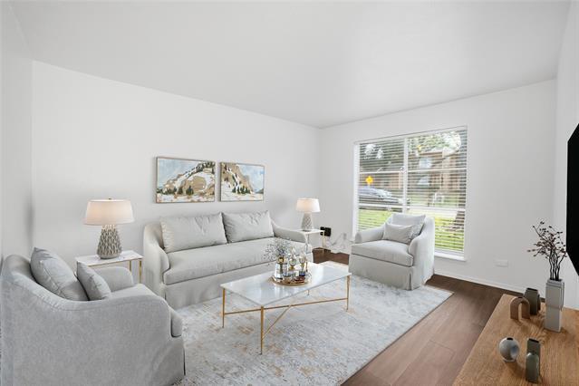 Building Photo - 334 Valley Park Dr