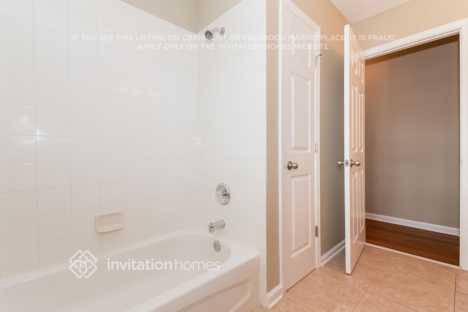 Building Photo - 2253 W Clovelly Ln