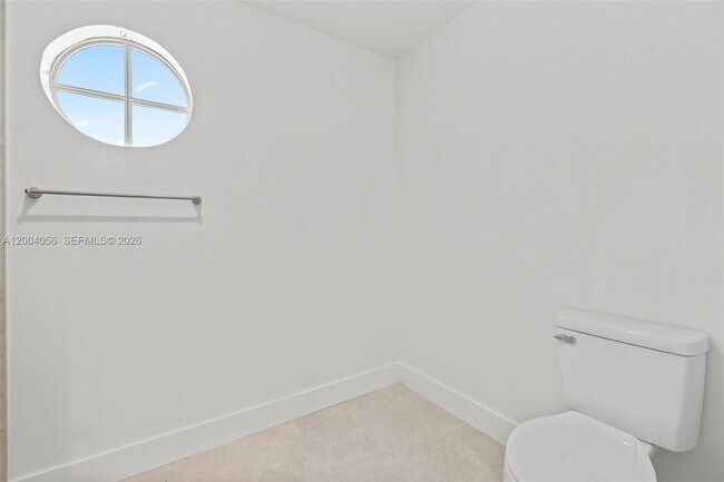 Building Photo - 9547 SW 146th Pl