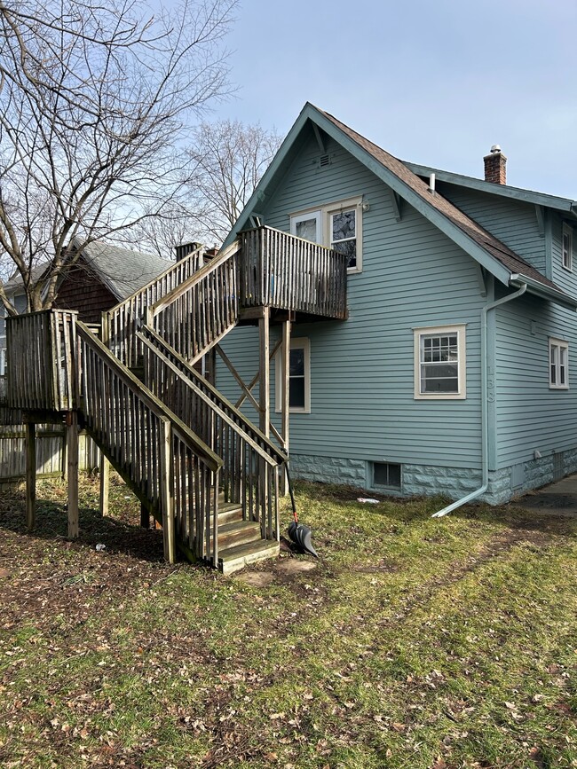 Building Photo - 138 S Francis Ave