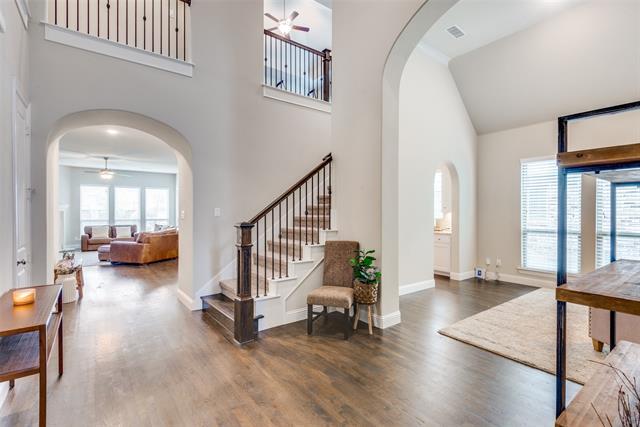 Building Photo - 881 Mountain Laurel Dr