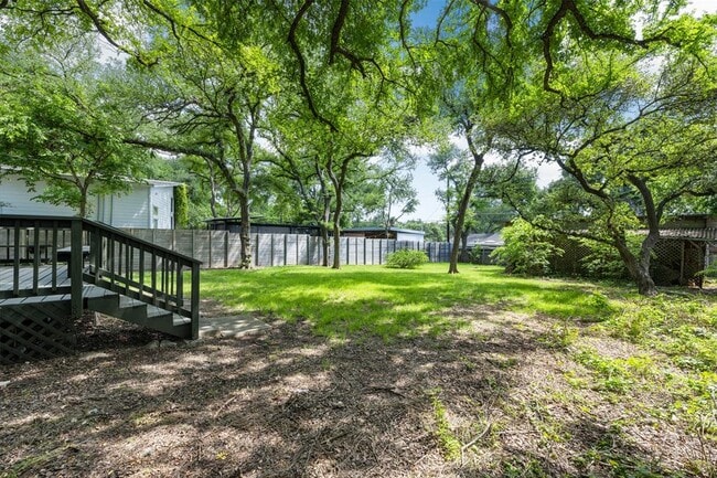 Building Photo - 2605 W 49th St