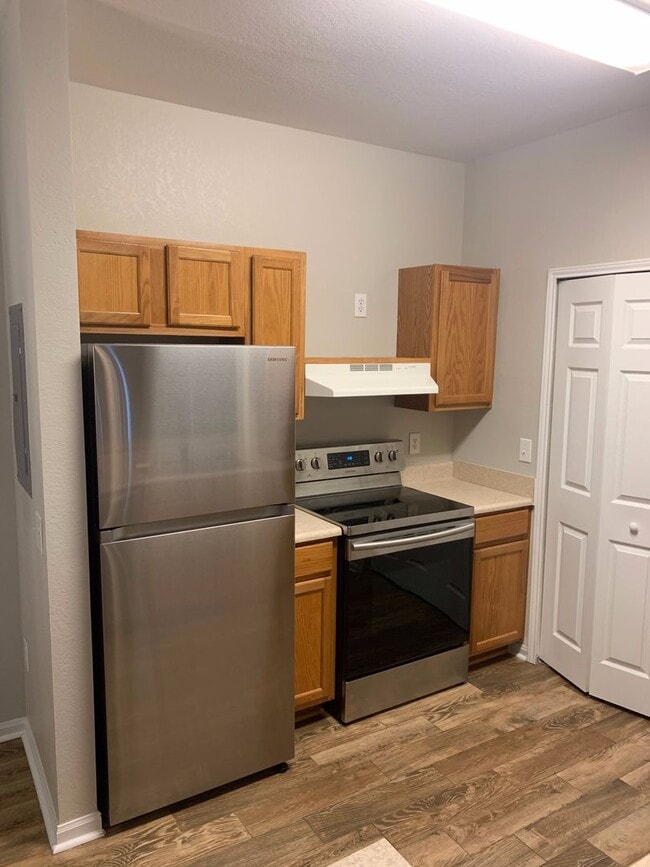 Building Photo - Longleaf Villas