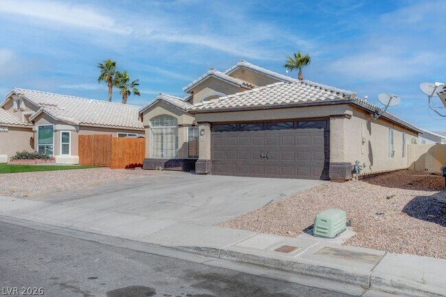 Building Photo - 1716 Anchor Dr