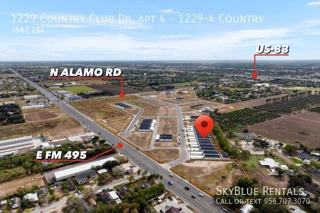 Building Photo - 1229 Country Club Dr