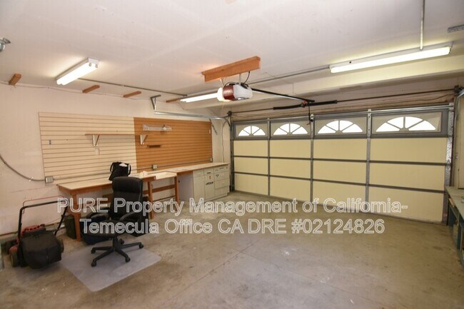 Building Photo - 41557 Corte Pergamino