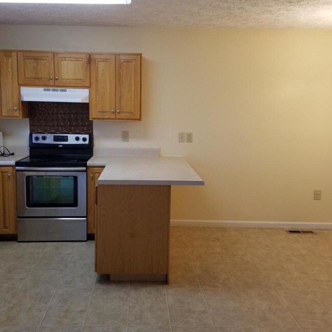 Building Photo - 78 Pinnacle Ln