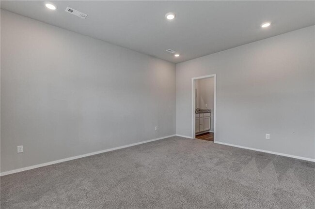 Building Photo - 923 S Nighthawk Ln
