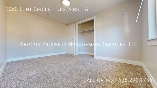 Building Photo - 1060 Lunt Cir