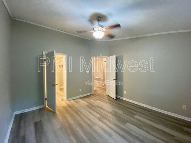 Building Photo - 1542 Creekside Ln