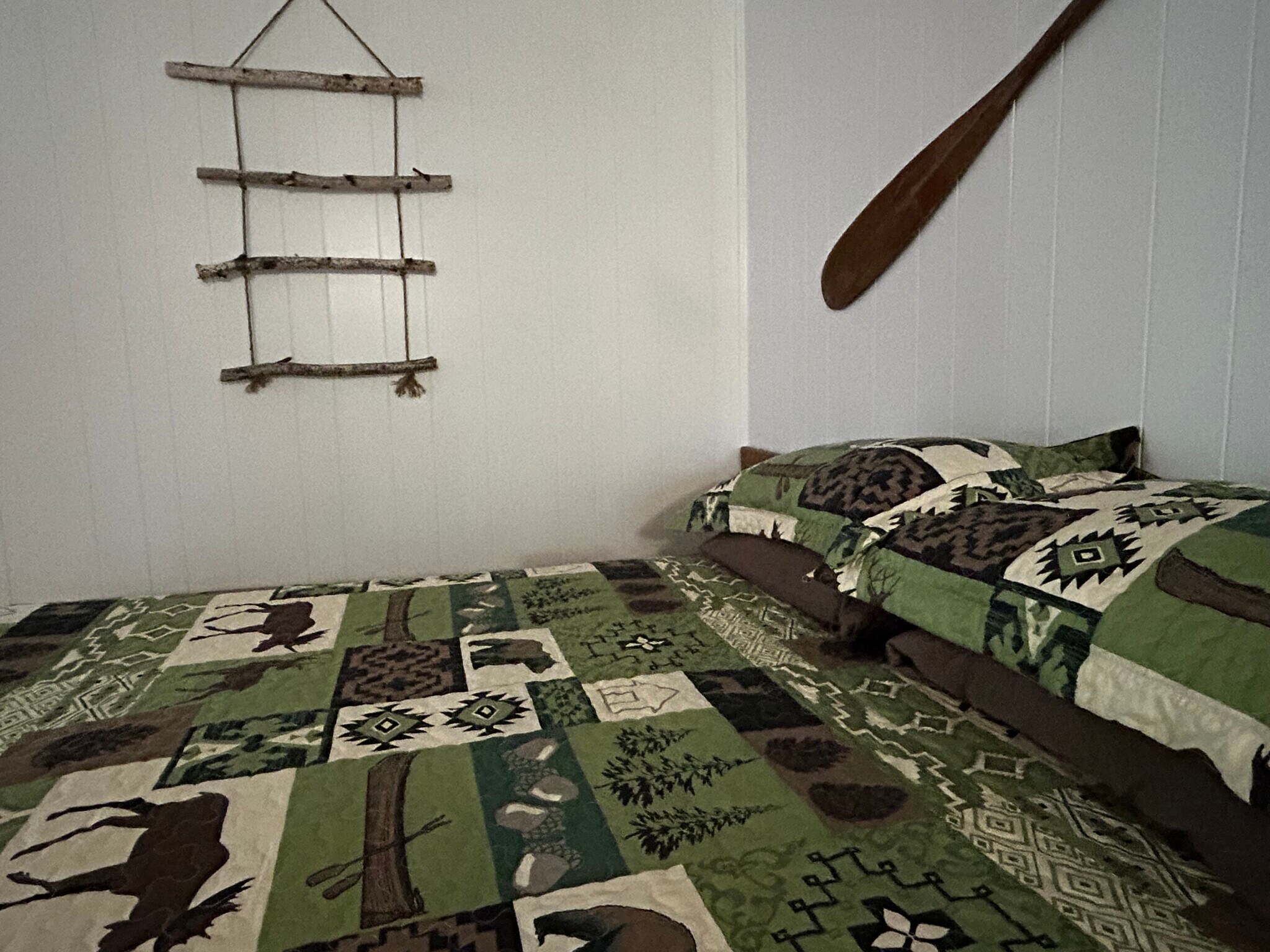 Building Photo - 302 Lake Ave