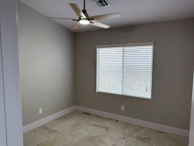 Building Photo - STUNNING 3BD/2BA SINGLE STORY BEAUTY IN THE HEART OF THE SOUTHWEST!!  **GORGEOUSLY REMODELED!! **...