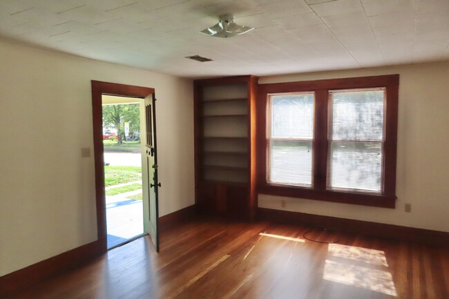 Living room - 2310 Vance Ave