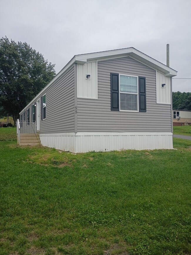 Building Photo - Marybelle Estates MHC