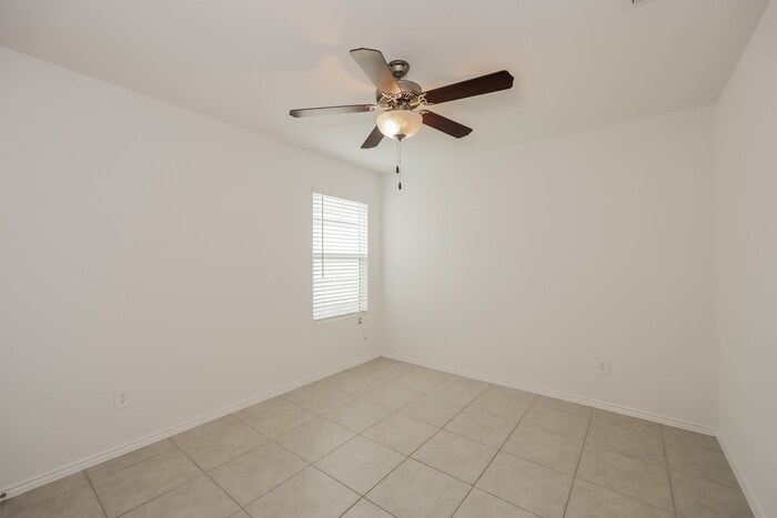 Building Photo - 2984 Wallace Wls Ct