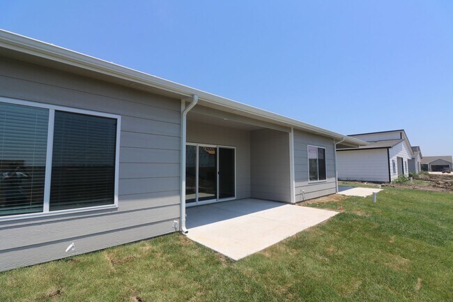 Building Photo - 5293 N Toben Ct