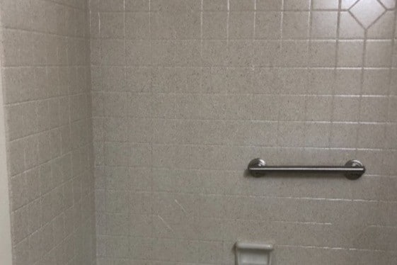 Bathroom - 11249 Greenwood Ave N
