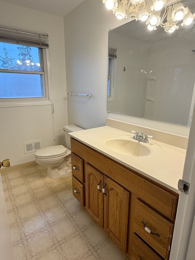 Building Photo - Newly Renovated! - 2 Bedroom, 1.5 Bathroom Condo In Van Buren Twp, Mi