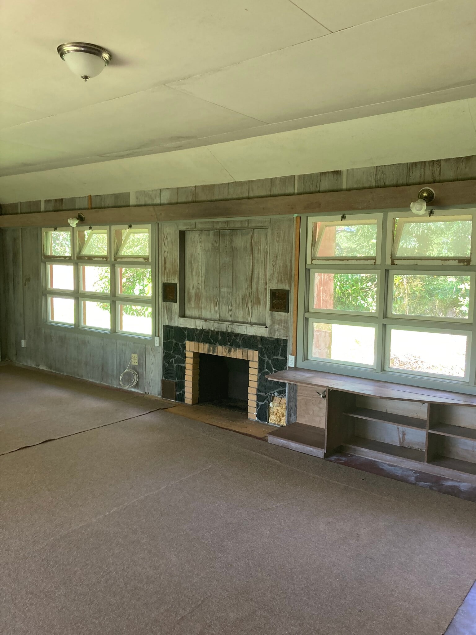 Building Photo - 600 Hoaka Rd