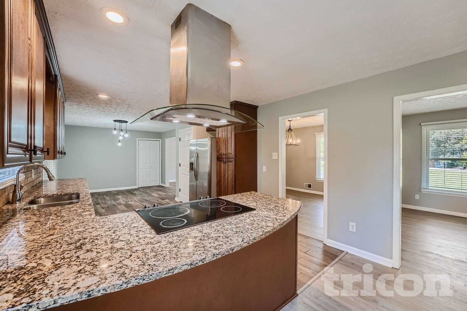 Building Photo - 105 Cook Ln