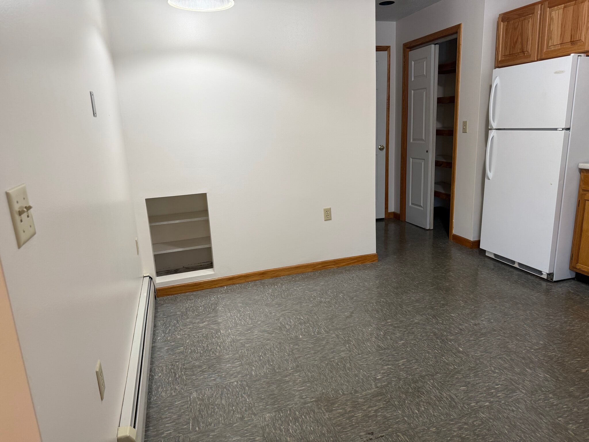 Building Photo - 26B Rochester St