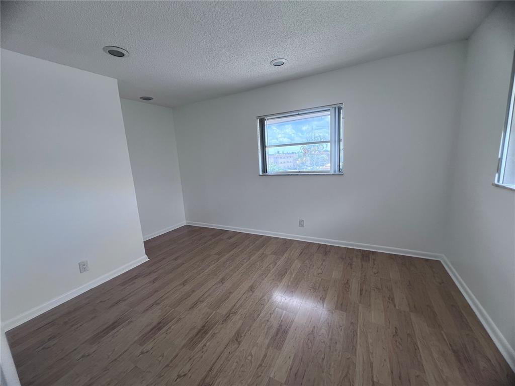 Building Photo - 2430 SW 81st Ave